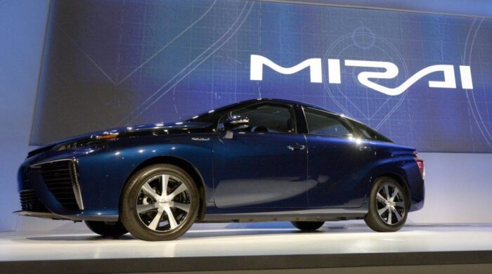 Toyota Mirai, Toyota, ekologia, ochrona środowiska, Toyota FCV,