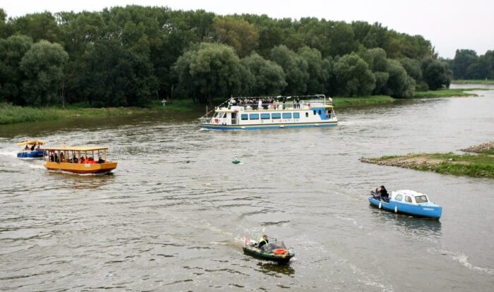 żegluga śródlądowa, Jerzy materna, ministerstwo gospodarki morskiej i żeglugi śródlądowej
