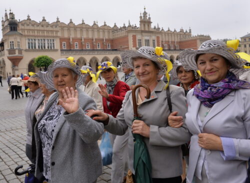 główny urząd statystyczny, wiek polaków, odsetek osób w wieku ponad 60 lat