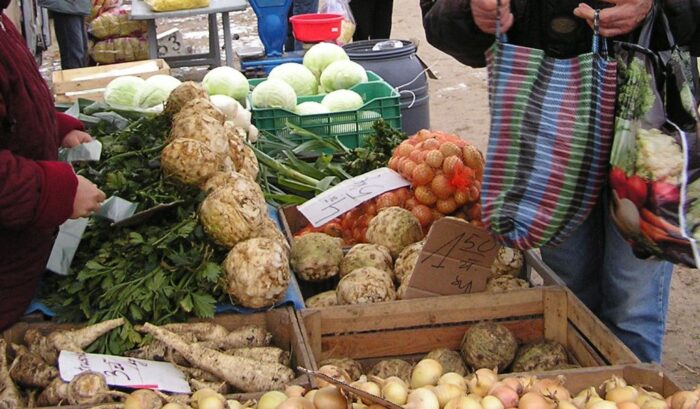sprzedaż bezpośrednia, produkty wytwarzane przez rolników, ustawa o sprzedaży detalicznej
