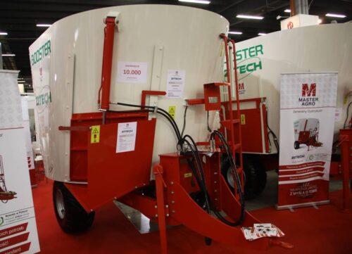 Wóz paszowy Zitech Booster