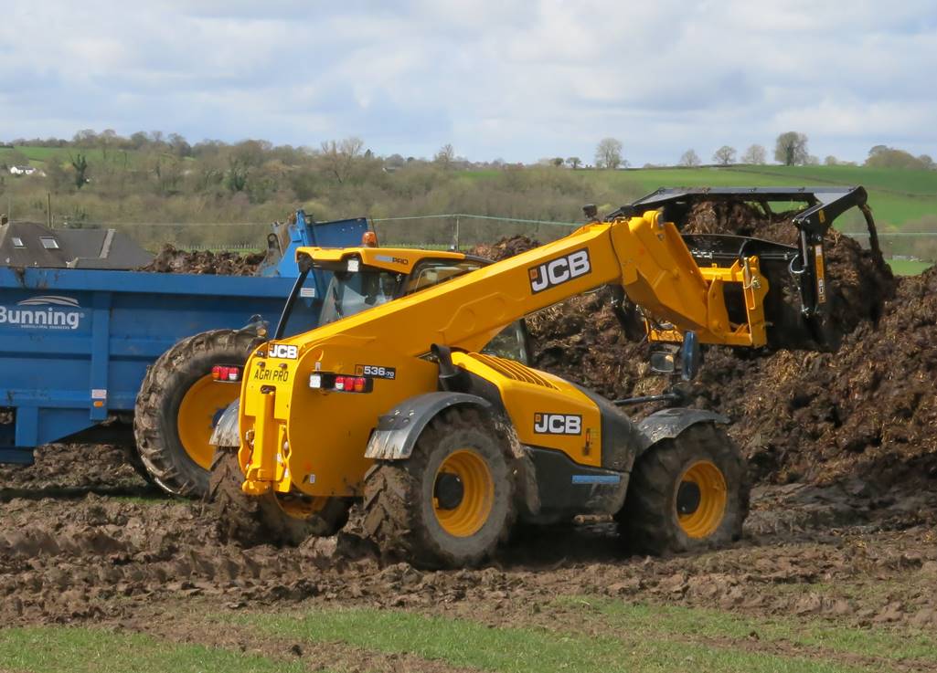 Ładowarka teleskopowa JCB AgriPro