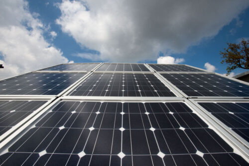 fotowoltaika, elektrownia wiatrowa, ustawa o oze, taryfy gwarantowane, mikroinstalacje, net-metering, prosument