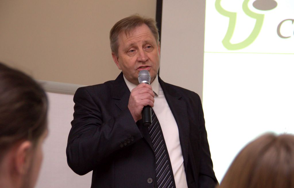 Cid Lines, konferencja, zapalenie wymienia, biegunki, Turzyn