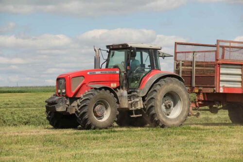 Massey Ferguson MF 5713 SL