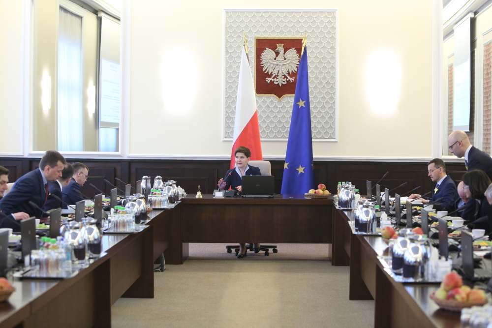 spólki skarbu państwa, spółki, skarb państwa, wynagrodzenia, ustawa kominowa