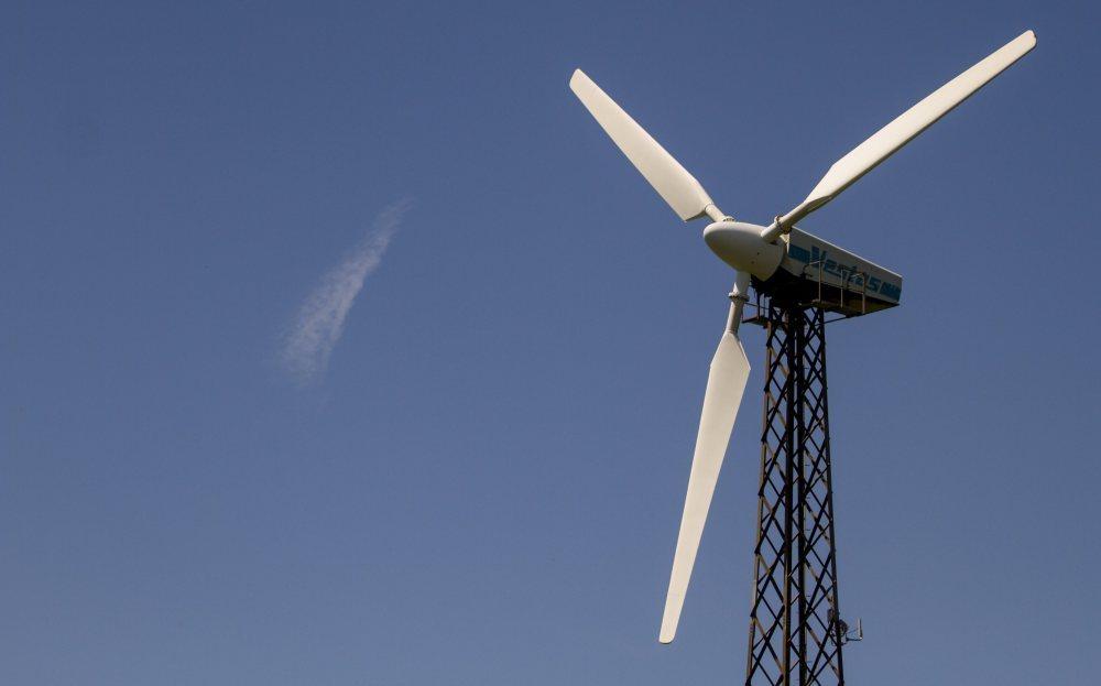 energia, prąd, OZE, ustawa, Sejm, posłowie, energetyka wiatrowa, samorządy