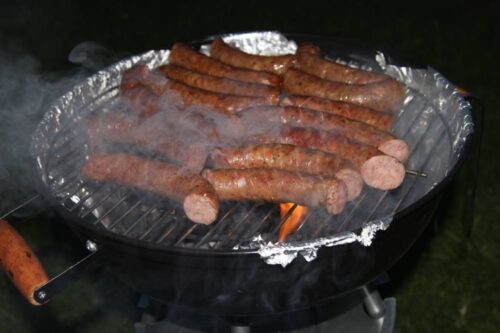 grill, mięso, piwo, zakupy, sprzedaż mięsa, karkówka, kiełbasa, wędliny
