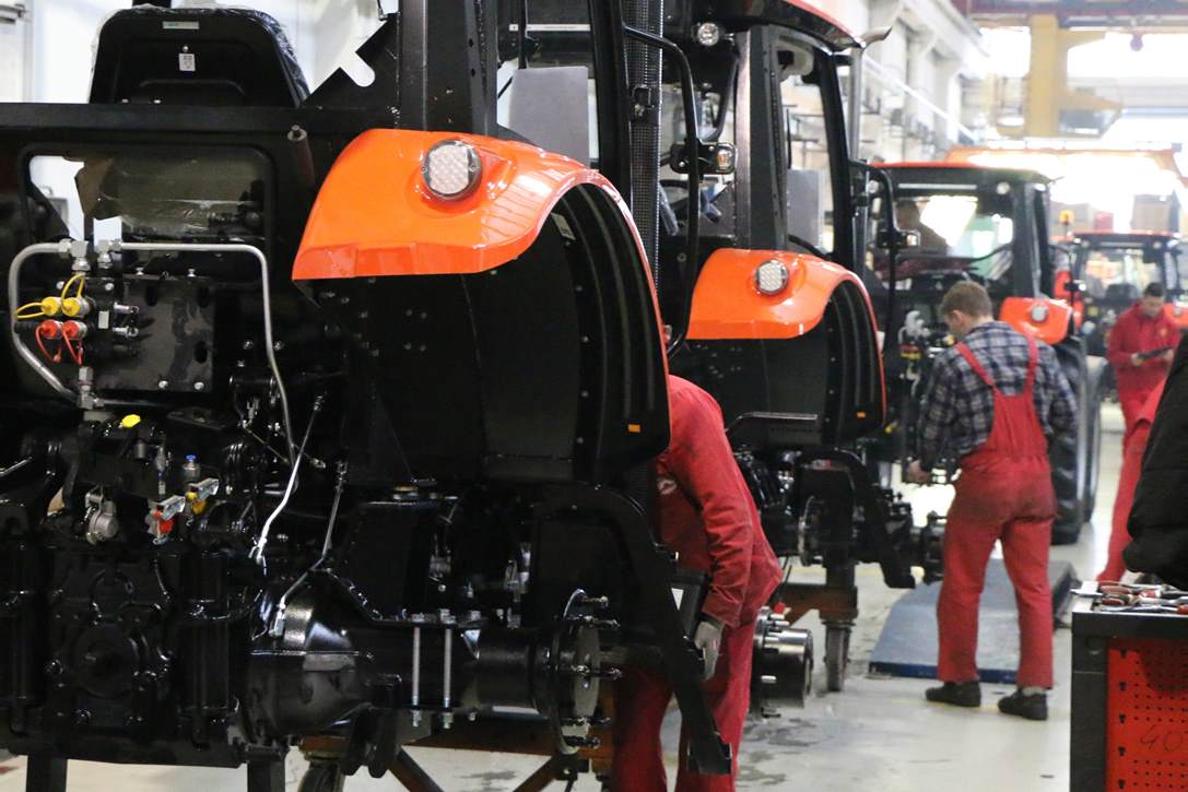 ursus, karol zarajczyk, lublin, produkcja ciągników, ciągniki rolnicze