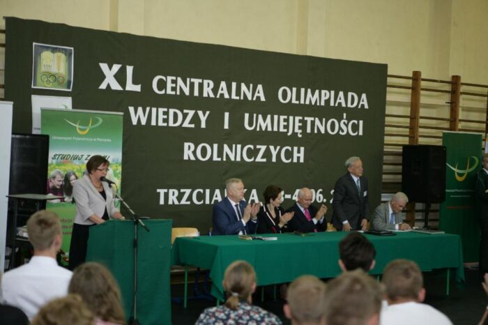 OWiUR, eliminacje centralne w Trzciance, Trzcianka, OWiUR, olimpiada, uczniowie, eliminacje, konkurs wiedzy