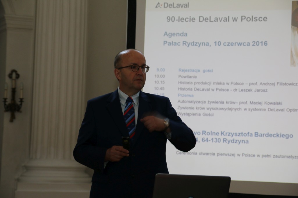 DeLaval mechanizacja doju nowoczesna obora