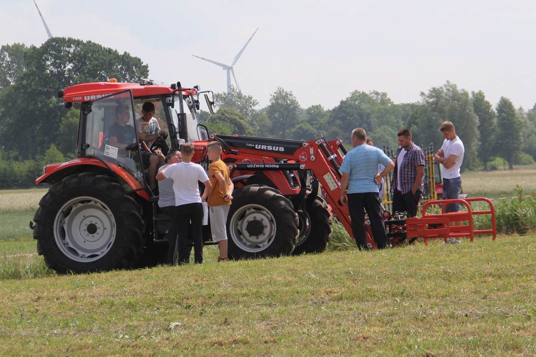 ursus demo tour 2016