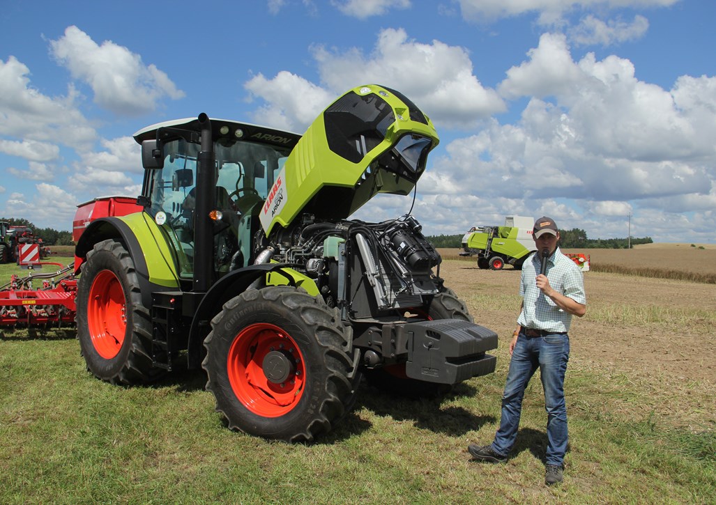 Claas Arion 620