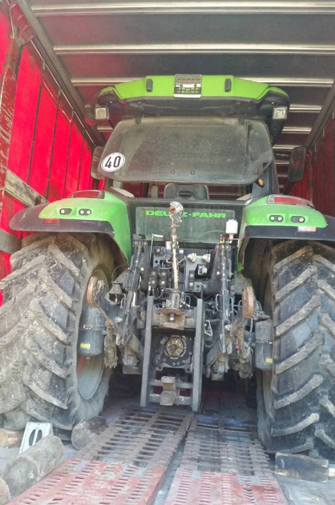 policja, kradzież ciągnika, złodzieje kradną traktory, podlaskie, dolnosląskie, przestępstwo