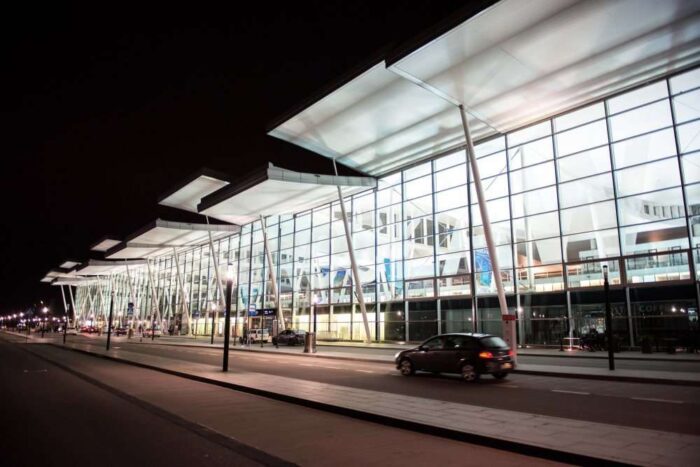 Wrocław, lotnisko we Wrocławiu, port lotniczy we Wrocławiu, wzrost liczby pasażerów