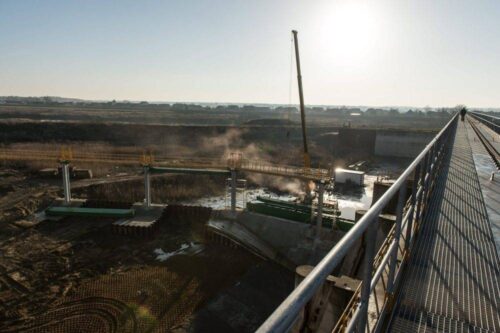 Odra, transport rzeczny, transport towarów, inwestycje, Wrocław, Górna Odra