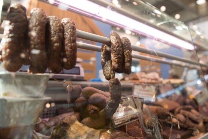 zadłużenie firm, biznes spożywczy, Krajowy Rejestr Długów, zadłużenie branży spożywczej