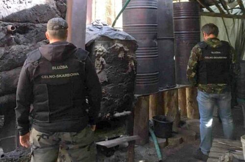 leśna bimbrownia, gródek, podlasie, nielegalna produkcja alkoholu, kas białystok