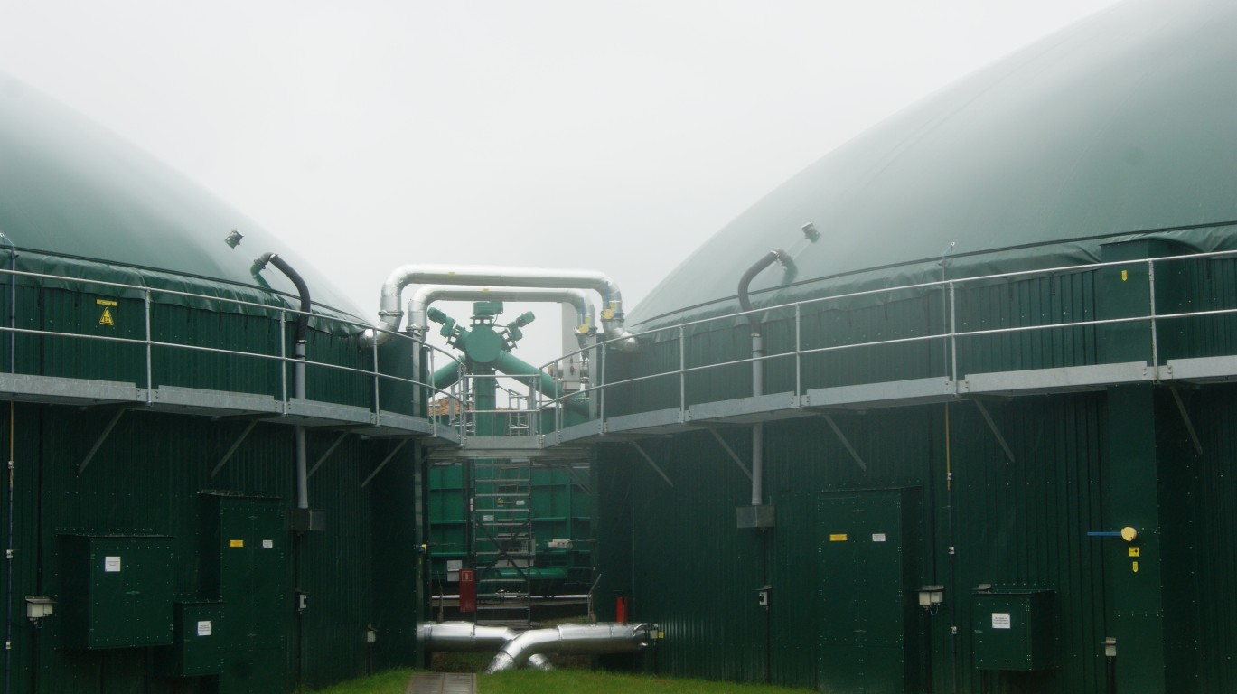 biogaz rolniczy, biogazownia, energia elektryczna, towarowa giełda energii, błękitne certyfikaty, zielone certyfikaty