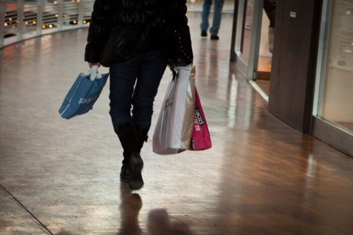 foiówki, zakupy, torby na zakupy, ochrona środowiska, ministerstwo środowiska