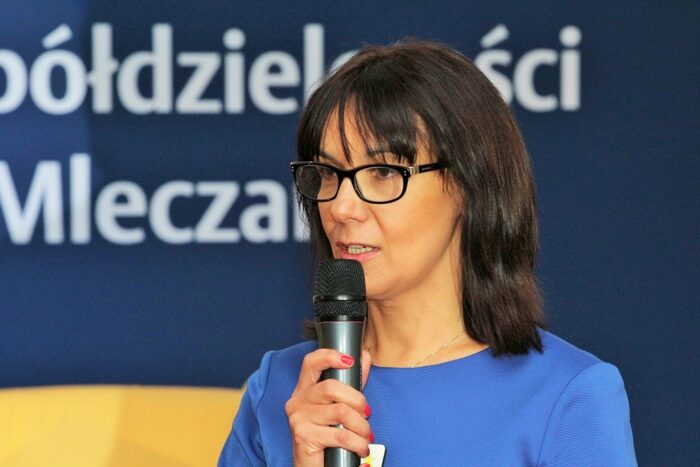 forum, mleko, ceny mleka, hodowcy bydła