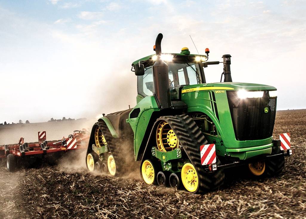 John Deere 6215R