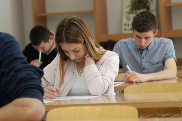 testy, OWiUR,olimpiada, XLII edycja OWiUR, eliminacje okręgowe OWiUR, edukacja