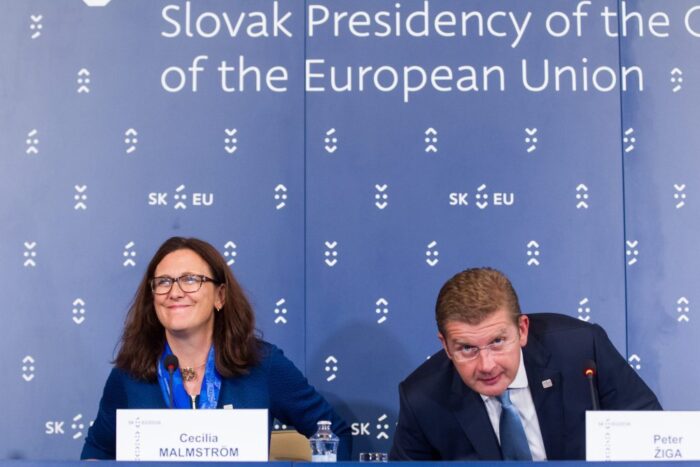 ttip, bratysława, ue-usa, słowacja, umowa o wolnym handlu