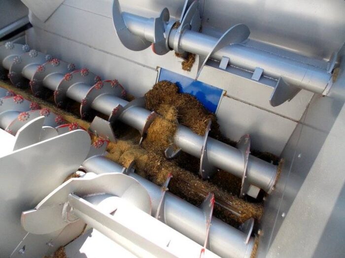 Blattin Polska, bydło, pasza, nowa linia poziomych wozów paszowych