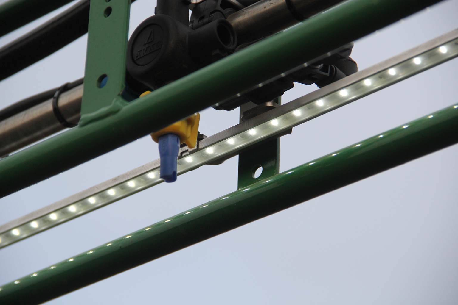 Opryskiwacz Europa XL z belką LED