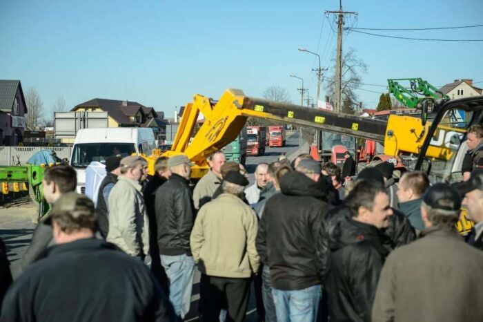 trzoda chlewna, blokada, rolnicy, blokada drogi nr 2, świnie, ASF