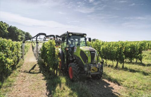 Ciągniki Claas Nexos - nowe modele serii