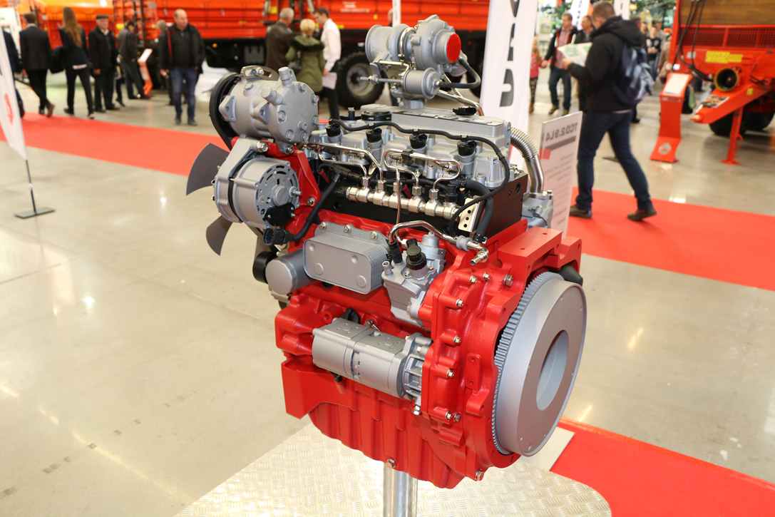 Silnik Deutz TCD 2.9