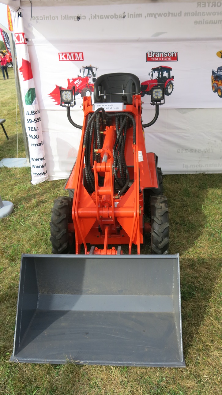 Miniładowarka ZLY902