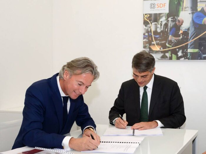 SDF i Kramp - przedłużenie umowy partnerskiej