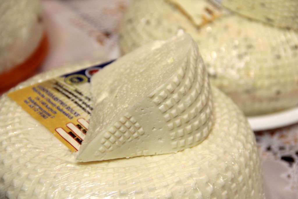 cena przetworów mlecznych, mleko, masło