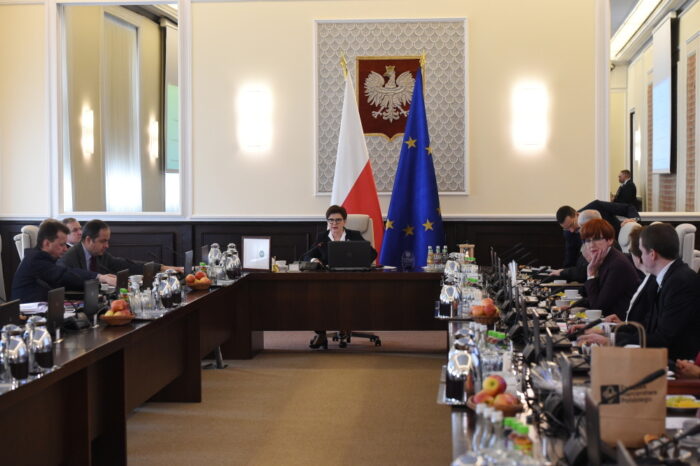 mierzeja wiślana, budowa kanału przez mierzeję wiślaną, warmia i mazury, elbląg, rząd