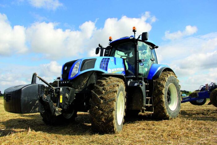 New Holland T8.420