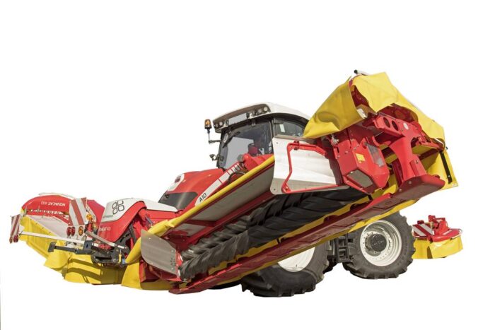 Kosiarka Novacat A10 z nowym kondycjonerem RCB