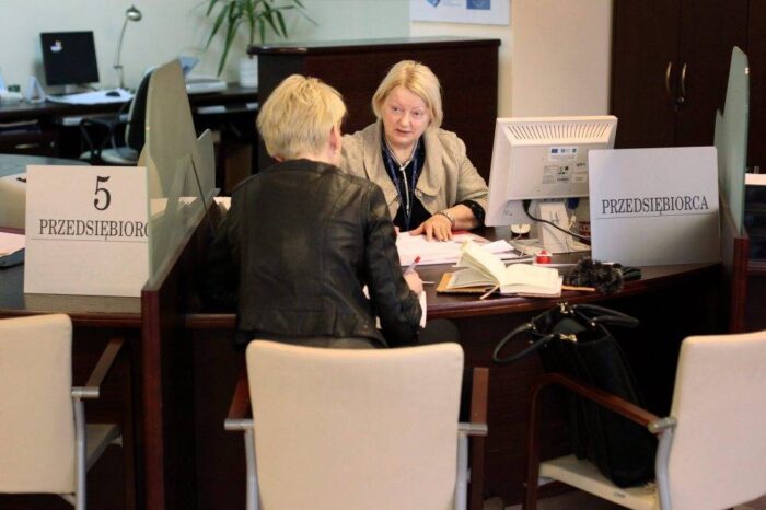 oszustwo, próba wyłudzenia pieniędzy, działalność gospodarcza, CEIDG