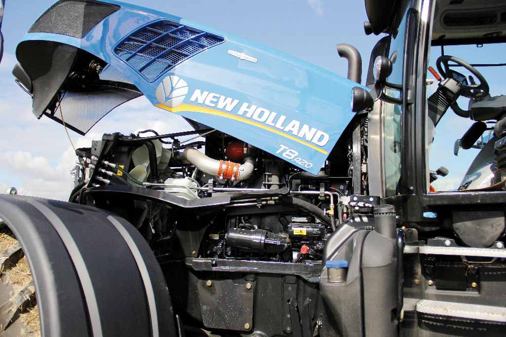silnik New Holland T8.420