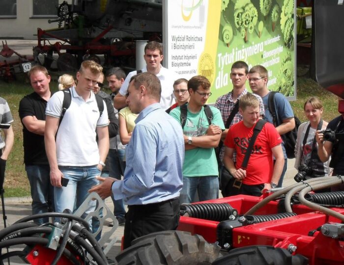 Studenci uczelni rolniczej