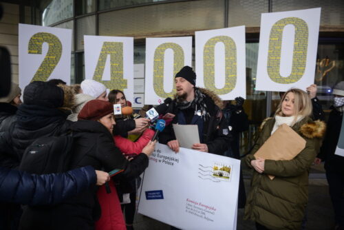 ekolodzy, smog, zanieczyszczenie powietrza, Greenpeace Polska, Akcja Demokracja, komisja europejska