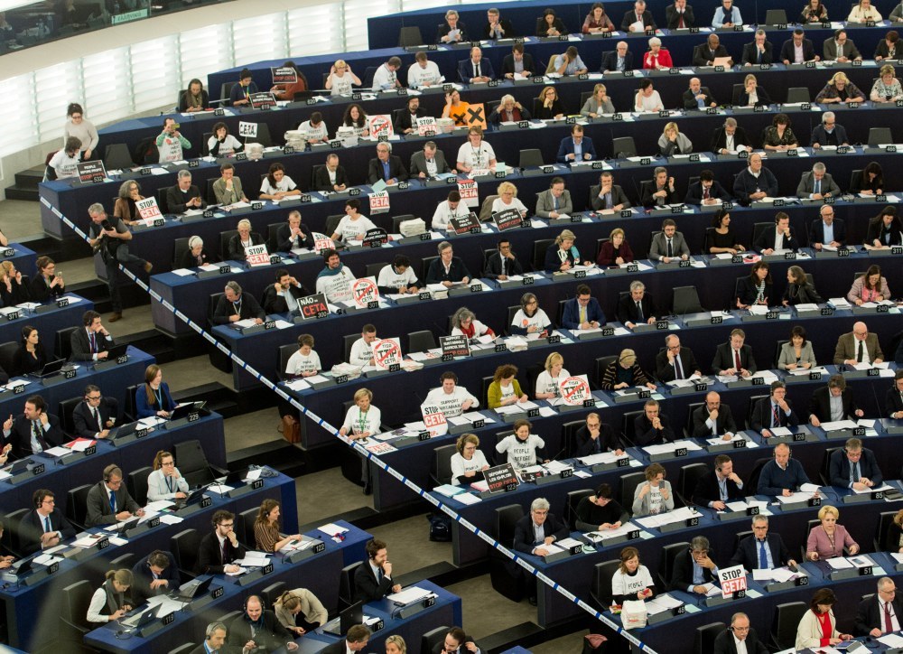 emisja co2, europarlament, klimat, polityka klimatyczna, system handlu emisjami