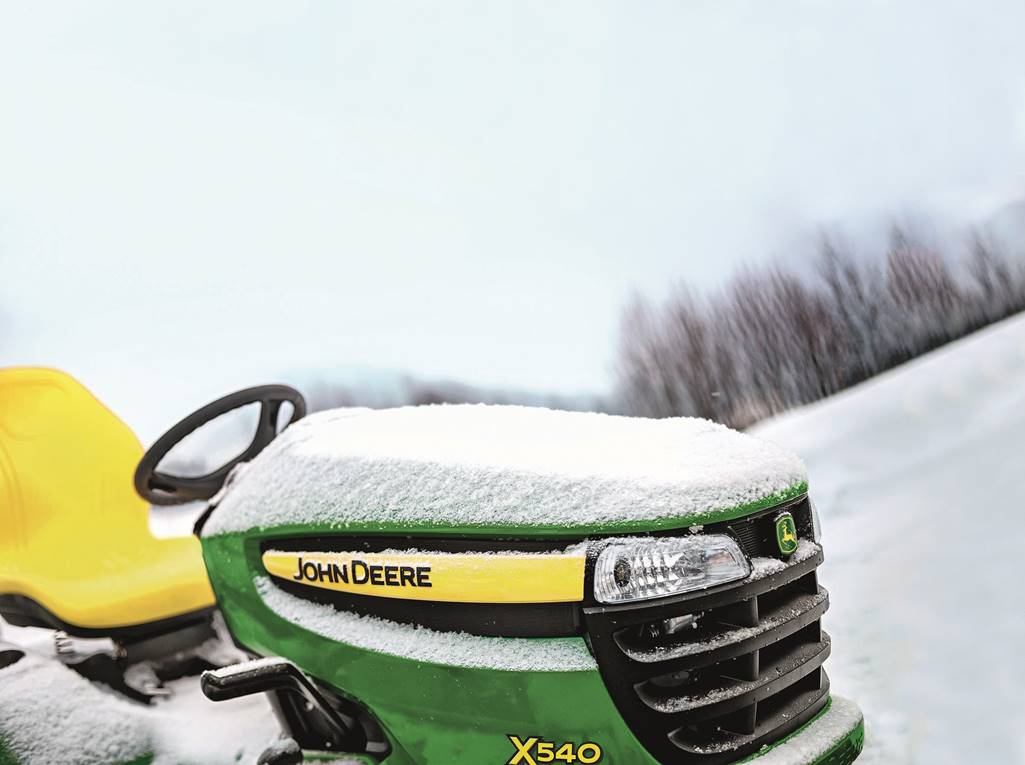 John Deere 6215R