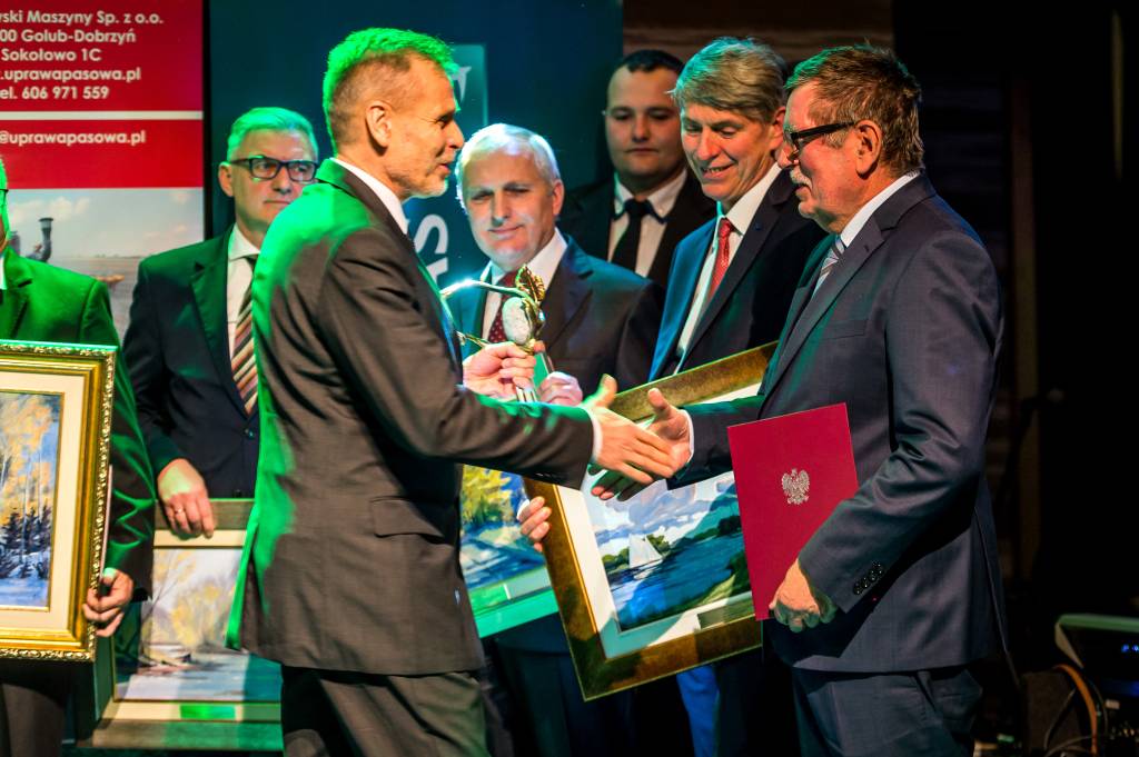 Rolnik Farmer Roku 2017, gala finałowa konkursu, konkurs, Rolnik Farmer Roku, złote jabłko, APRA