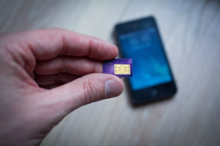 karta sim, telefon komórkowy, wymiana kart sim, operator telefonii komórkowej, giodo
