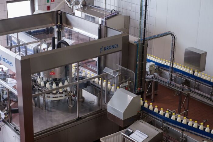 mleko, produkcja mleka, dostawy mleka, komisja europejska, ceny mleka, bydło