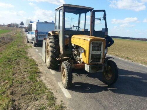 jazda na podójnym gazie, pijany traktorzysta, dolny śląsk, głogów