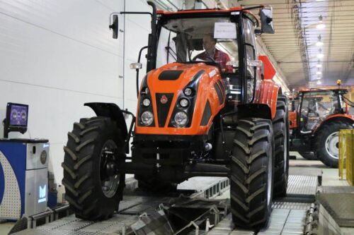 ursus, ursus bus,  Möre Maskiner AB , sprzedaż przyczep, Enerkon Solar International Inc